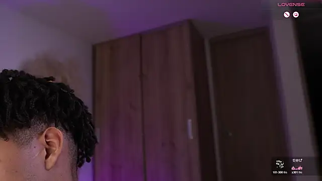 Afro god  online show from May 17, 4:12 am