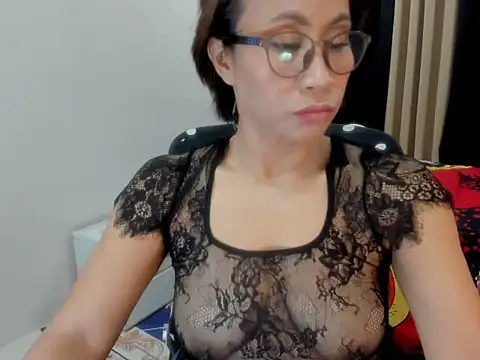 sweetkaley online show from May 2, 10:26 pm