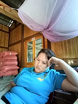 Snapshot of onao7 chatting on April 6, 8:04 am onao7 online show from April 6, 8:04 am