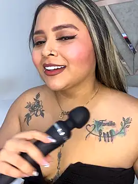 Snapshot of ashley-swift- chatting on October 21, 10:14 am ashley-swift- online show from October 21, 10:14 am