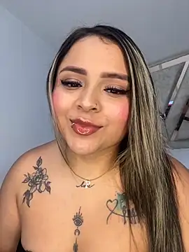 Snapshot of ashley-swift- chatting on November 17, 10:52 am ashley-swift- online show from November 17, 10:52 am