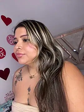 ashley-swift- online show from March 27, 6:44 am