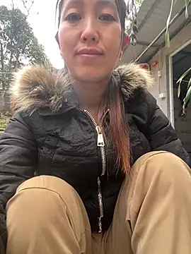 Huong-Ly online show from January 14, 10:08 am