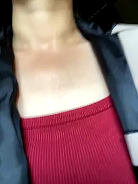 Huong-Ly online show from October 27, 8:37 am