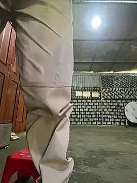 Huong-Ly online show from February 21, 5:53 am