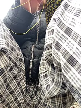 Huong-Ly online show from January 8, 2:17 am