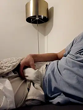 joette19cm online show from September 26, 9:43 pm