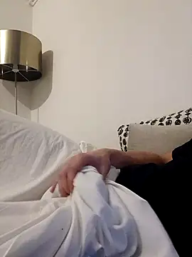 joette19cm online show from October 5, 12:23 am