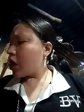 MuiNay online show from February 6, 10:55 am