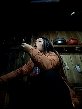 MuiNay online show from February 25, 11:21 am