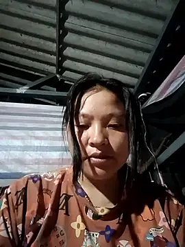 MuiNay online show from November 5, 6:00 pm