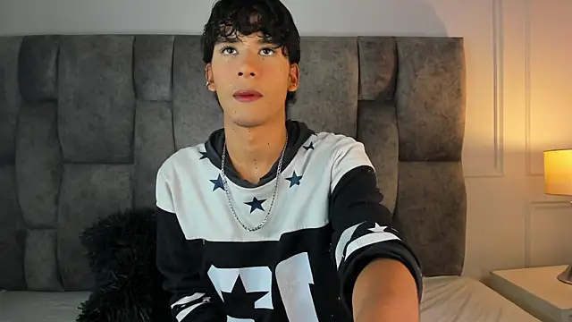 d3rke 666 online show from January 9, 4:30 am