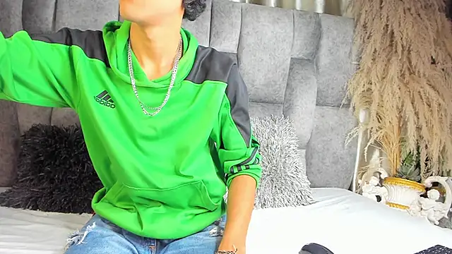 d3rke 666 online show from October 30, 4:00 am