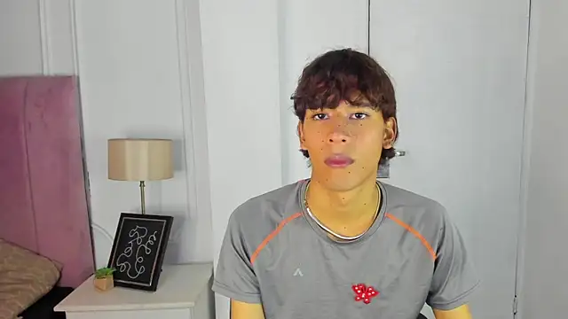 d3rke 666 online show from April 11, 5:15 am