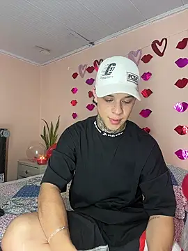 Snapshot of jordan_422 chatting on February 14, 7:14 pm jordan 422 online show from February 14, 7:14 pm