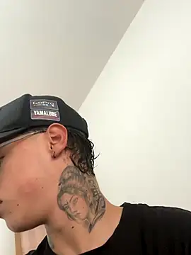 Snapshot of jordan_422 chatting on November 13, 8:02 pm jordan 422 online show from November 13, 8:02 pm