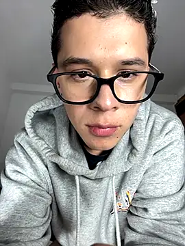 Snapshot of jordan_422 chatting on November 22, 3:16 am jordan 422 online show from November 22, 3:16 am