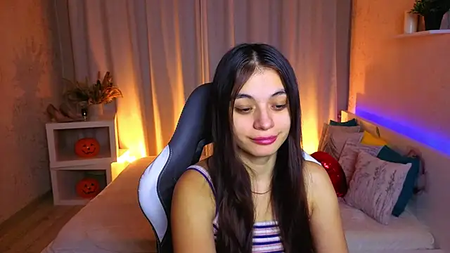 Leila Hefner online show from November 26, 3:06 am