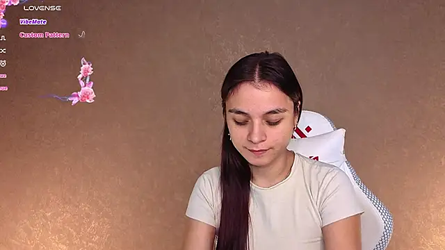 Leila Hefner online show from September 9, 3:38 am