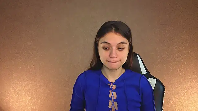 Leila Hefner online show from November 13, 2:59 am