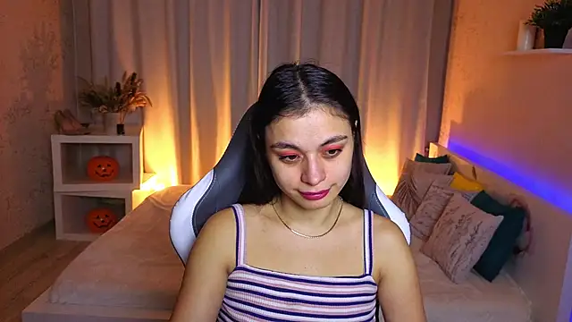 Leila Hefner online show from November 21, 3:16 am