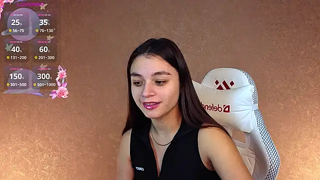 Leila Hefner online show from October 10, 2:34 am