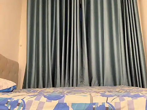 AnnaCR666 online show from June 7, 11:37 am