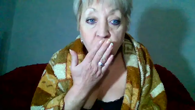 DianaQDream online show from April 23, 4:08 am
