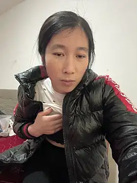 crhong666 online show from December 18, 12:27 am