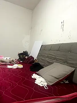 crhong666 online show from January 8, 12:27 am