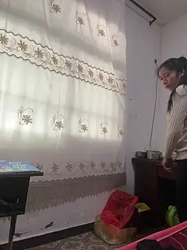 crhong666 online show from March 7, 1:12 am