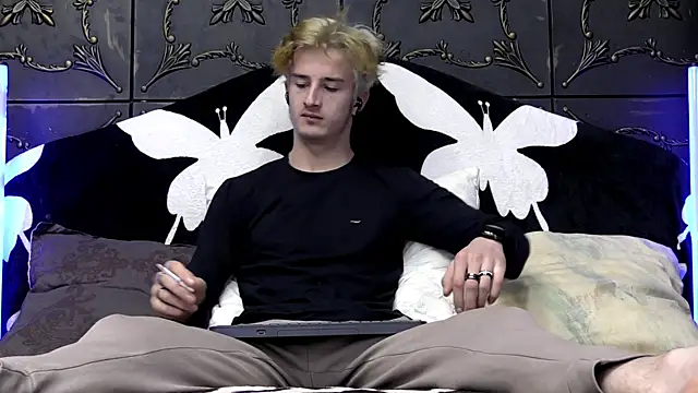 SirReed online show from March 26, 6:00 am