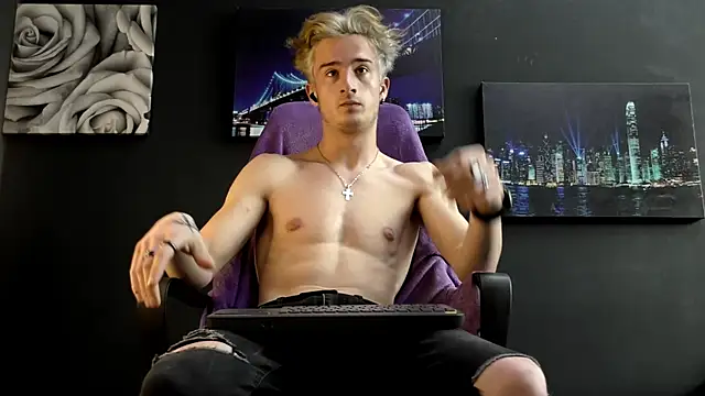 SirReed online show from March 22, 6:04 am