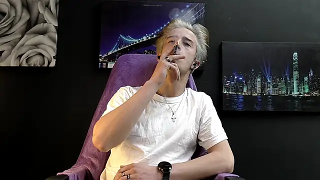 SirReed online show from March 23, 6:02 am