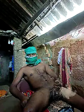 Snapshot of nughtytommy01 chatting on October 15, 5:50 am nughtytommy01 online show from October 15, 5:50 am