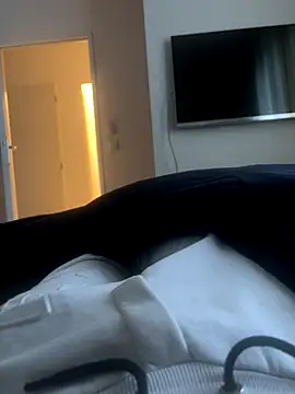 LesAmantsAE2 online show from January 8, 7:36 am