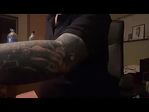 JeffryBoy36 online show from May 27, 11:45 pm