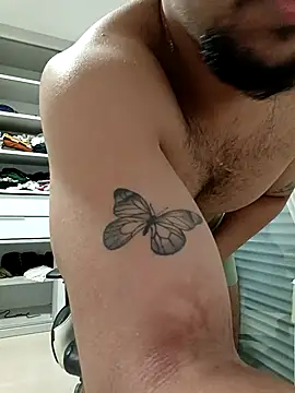 Snapshot of a23c43 chatting on February 26, 12:16 pm a23c43 online show from February 26, 12:16 pm