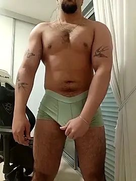 Snapshot of a23c43 chatting on February 25, 5:35 pm a23c43 online show from February 25, 5:35 pm