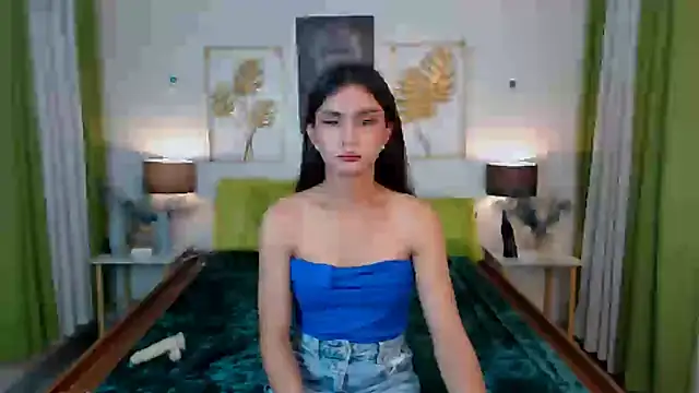 Snapshot of FlirtyMarga chatting on October 28, 6:07 pm FlirtyMarga online show from October 28, 6:07 pm