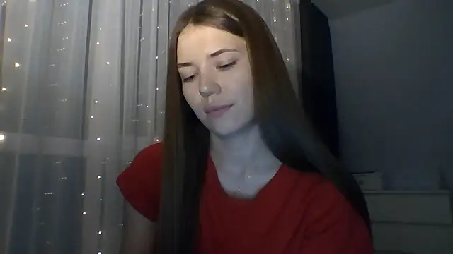 Snapshot of JennaCash chatting on December 18, 8:23 pm JennaCash online show from December 18, 8:23 pm