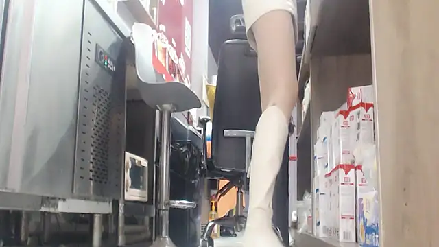 Eileen-L online show from September 22, 1:44 am