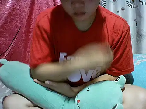 alhex gay26 online show from December 15, 1:06 pm