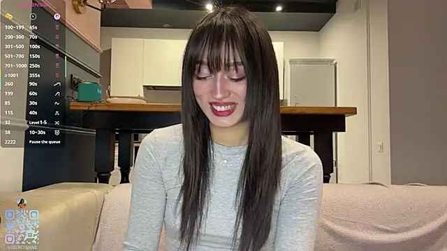 SweetSakuraJane online show from April 14, 8:36 pm