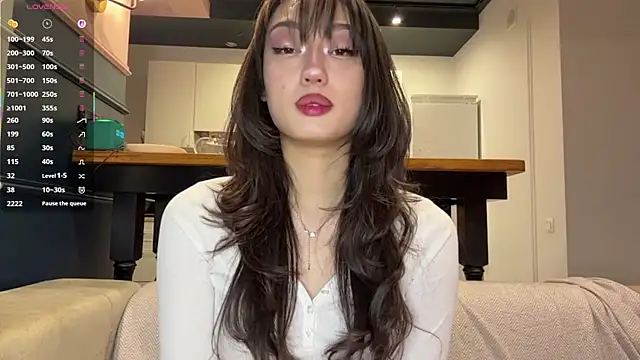 SweetSakuraJane online show from April 9, 9:10 pm