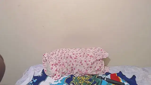 Blackberry96  online show from October 8, 10:21 pm