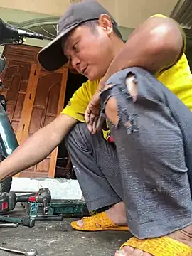 hotboy2x online show from March 24, 12:43 am