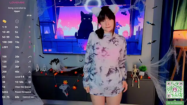 Snapshot of Honeey_Beee chatting on November 5, 5:05 pm Honeey Beee online show from November 5, 5:05 pm