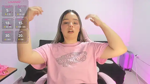 Alana Banana  online show from November 26, 11:16 pm