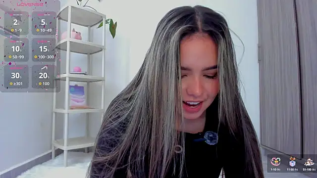 Snapshot of Alana_Banana_ chatting on September 20, 3:28 pm Alana Banana online show from September 20, 3:28 pm